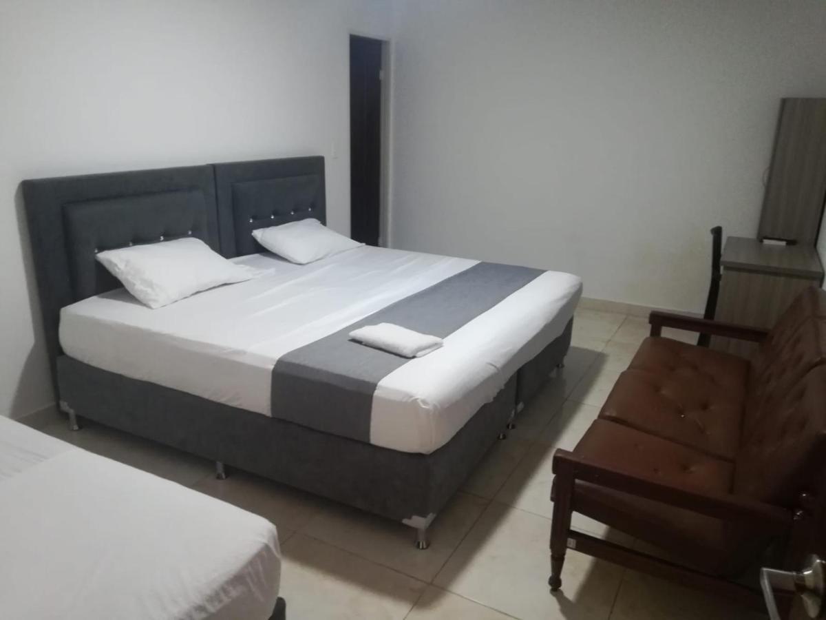 Hotel Neiva Urdaneta Exterior foto